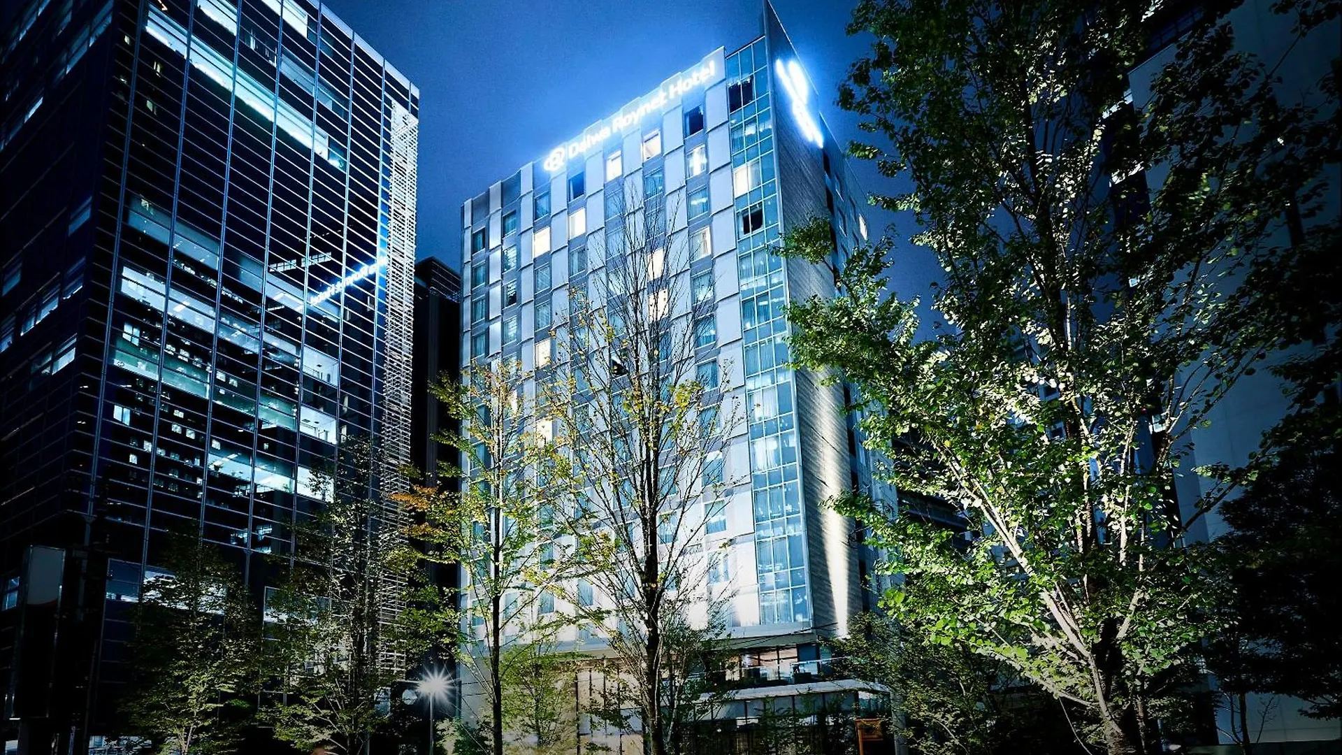 הקונטקטים של Daiwa Roynet Hotel Nishi-Shinjuku Premier