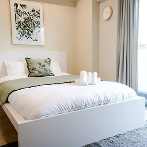 Dash Living Tsukiji Tokyo
